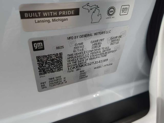 2026 GMC Acadia Elevation