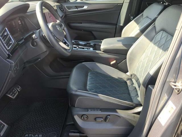 2024 Volkswagen Atlas Cross Sport 2.0T SEL Premium R-Line