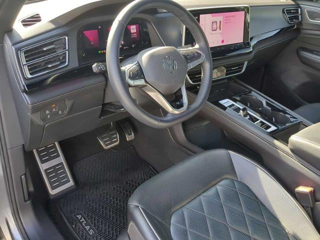2024 Volkswagen Atlas Cross Sport 2.0T SEL Premium R-Line