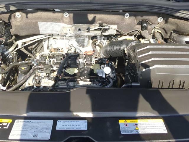 2024 Volkswagen Atlas Cross Sport 2.0T SEL Premium R-Line
