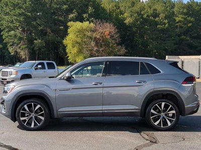 2024 Volkswagen Atlas Cross Sport 2.0T SEL Premium R-Line