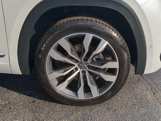 2023 Volkswagen Atlas Cross Sport 3.6L V6 SEL Premium R-Line