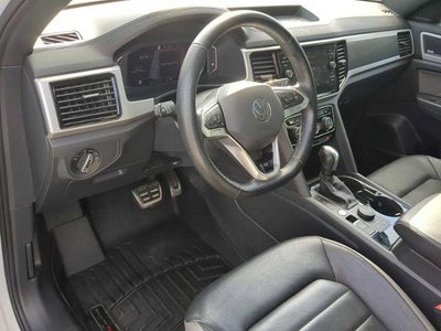 2023 Volkswagen Atlas Cross Sport 3.6L V6 SEL Premium R-Line