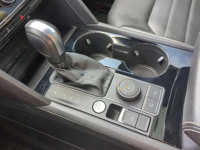 2023 Volkswagen Atlas Cross Sport 3.6L V6 SEL Premium R-Line