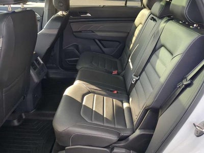 2023 Volkswagen Atlas Cross Sport 3.6L V6 SEL Premium R-Line