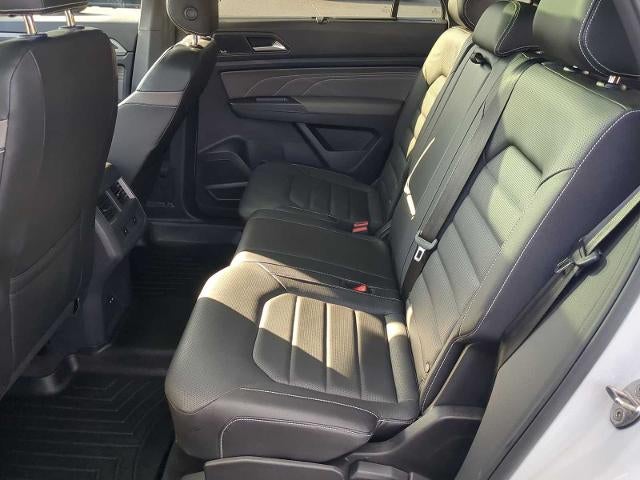 2023 Volkswagen Atlas Cross Sport 3.6L V6 SEL Premium R-Line