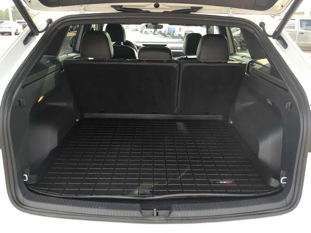 2023 Volkswagen Atlas Cross Sport 3.6L V6 SEL Premium R-Line