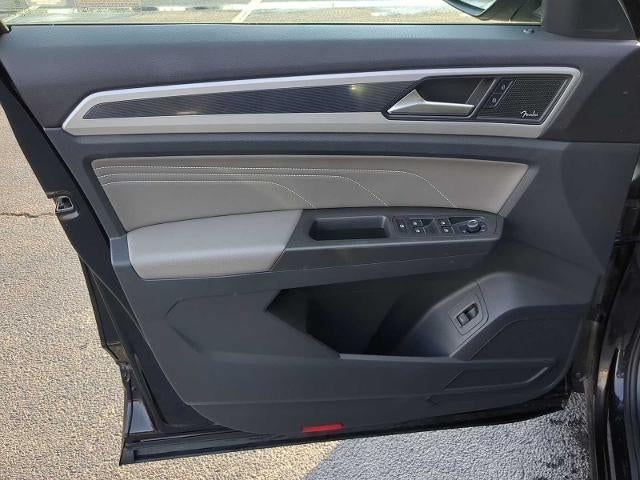 2022 Volkswagen Atlas 3.6L V6 SEL Premium R-Line