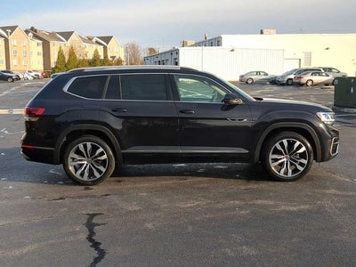2022 Volkswagen Atlas 3.6L V6 SEL Premium R-Line