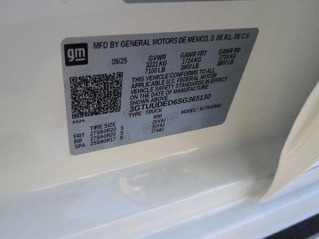 2025 GMC Sierra 1500 SLT