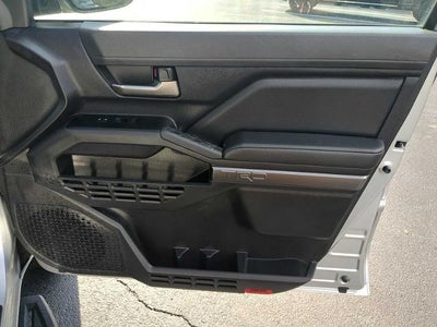 2024 Toyota Tacoma 4WD SR5