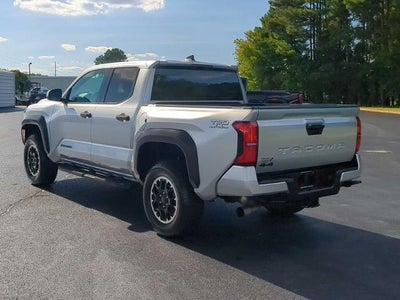 2024 Toyota Tacoma 4WD SR5