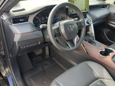 2022 Toyota Venza LE