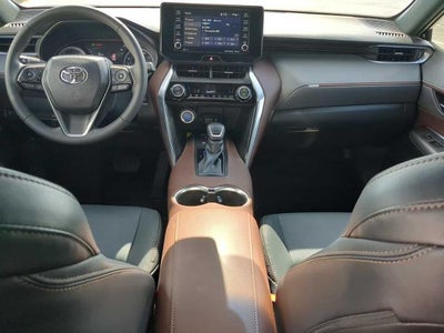 2022 Toyota Venza LE