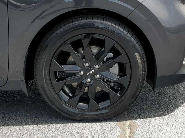 2023 Kia Carnival SX