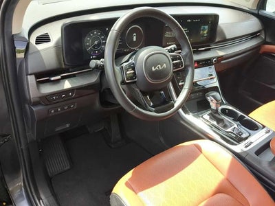 2023 Kia Carnival SX