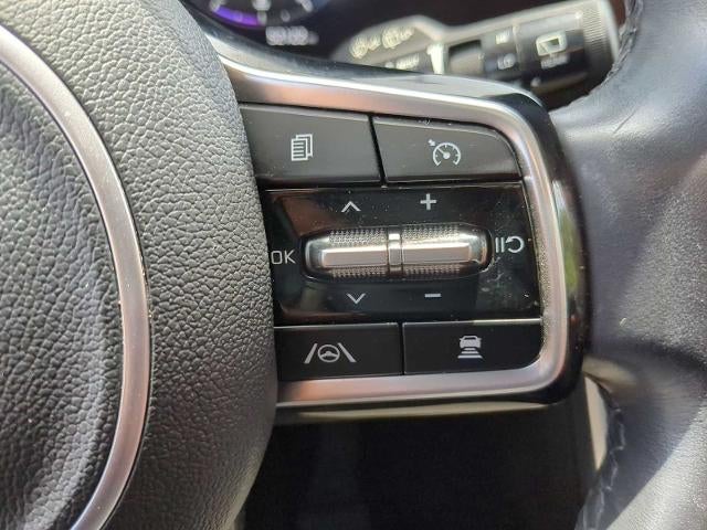 2023 Kia Carnival SX