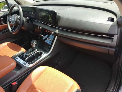2023 Kia Carnival SX