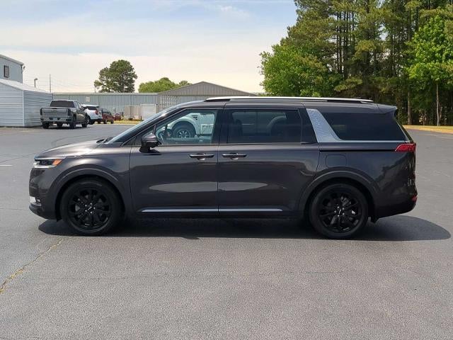 2023 Kia Carnival SX