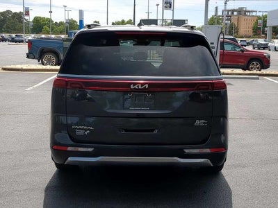 2023 Kia Carnival SX