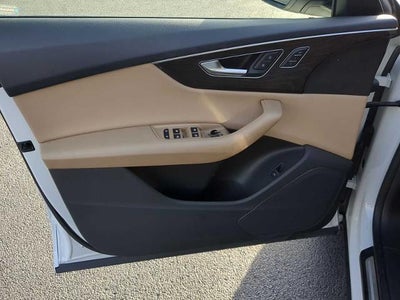 2021 Audi Q8 Premium
