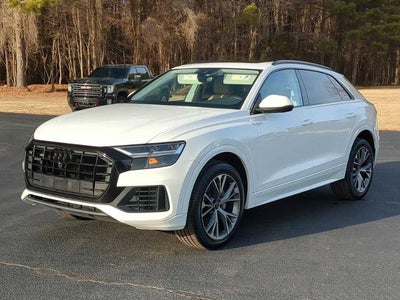 2021 Audi Q8 Premium