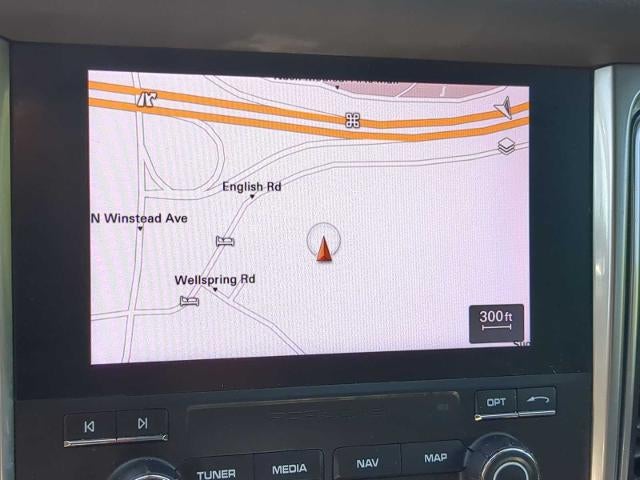 2017 Porsche Macan Base