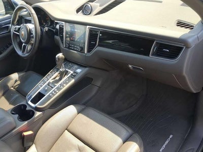2017 Porsche Macan Base