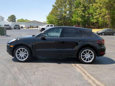 2017 Porsche Macan Base