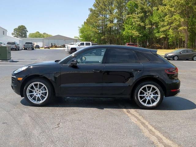 2017 Porsche Macan Base