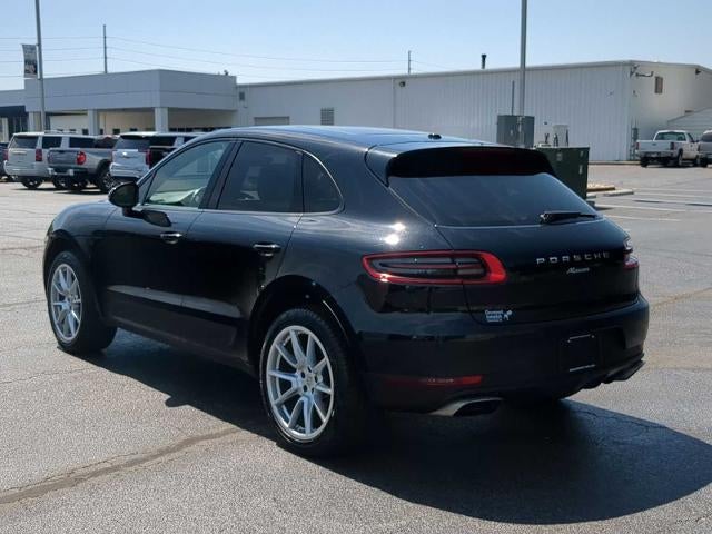 2017 Porsche Macan Base